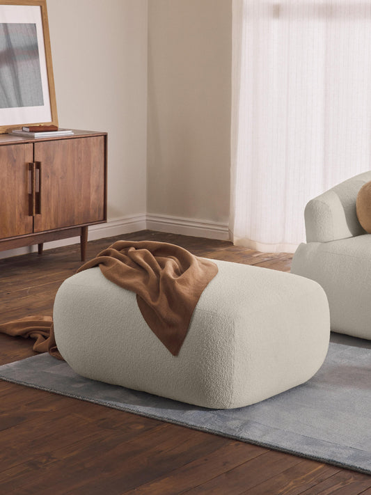 Bouclé-Hocker Sofia