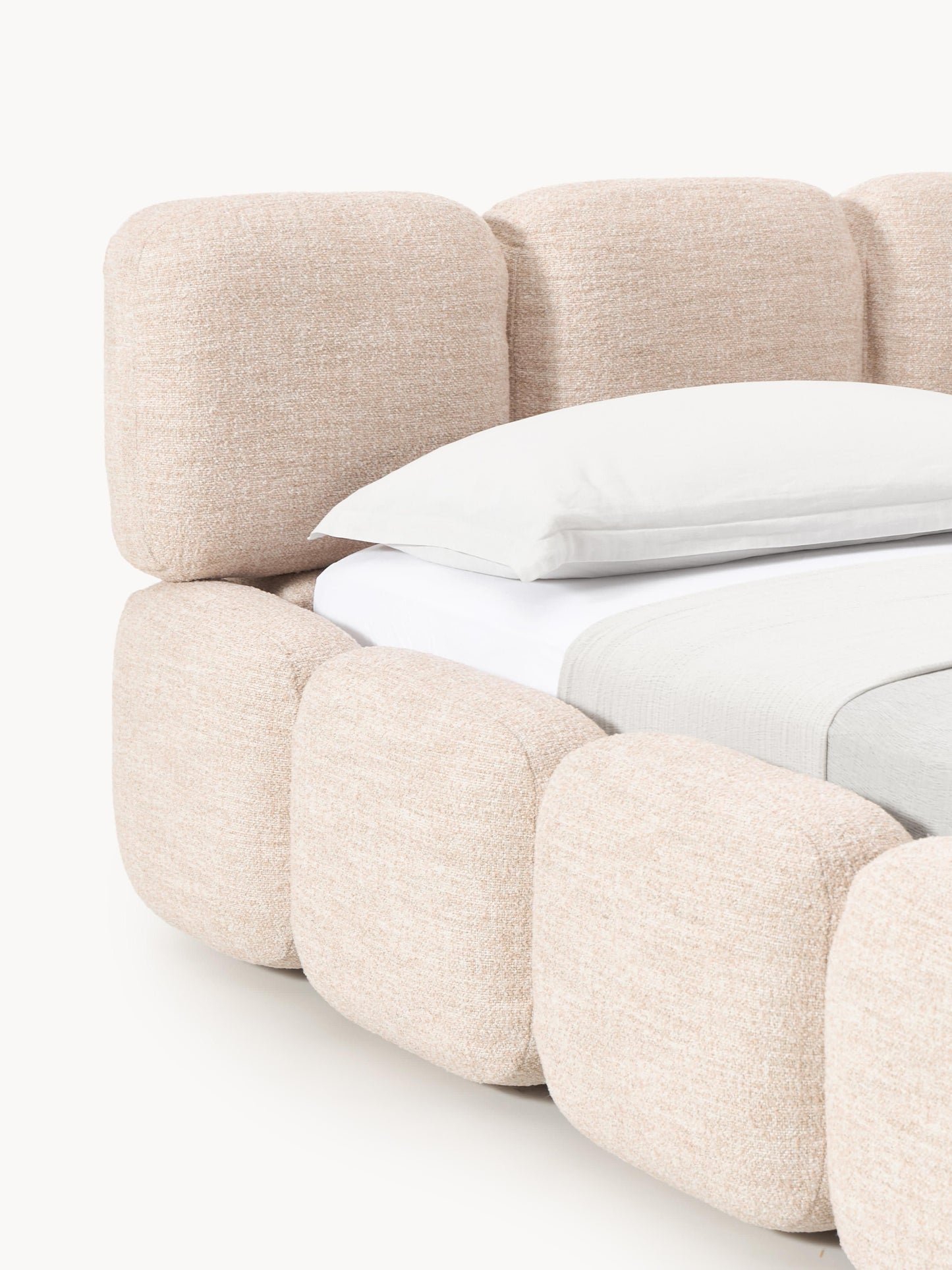 Polsterbett Tayla aus Bouclé mit Stauraum