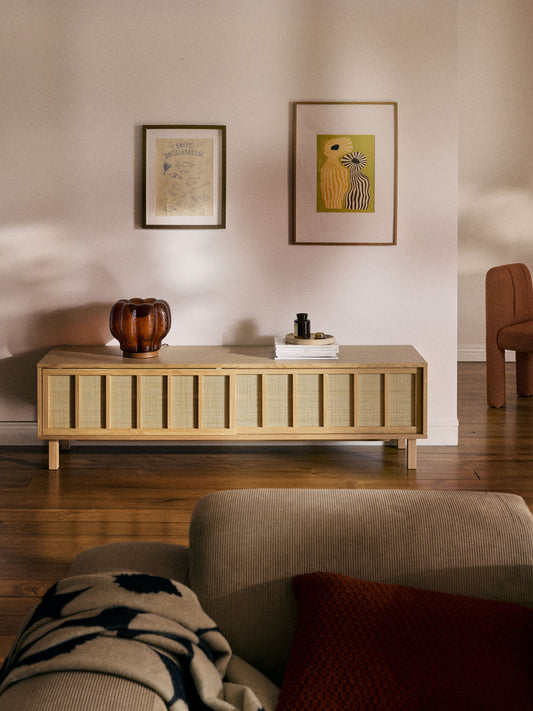 TV-Lowboard Echo mit Rattan-Fronten