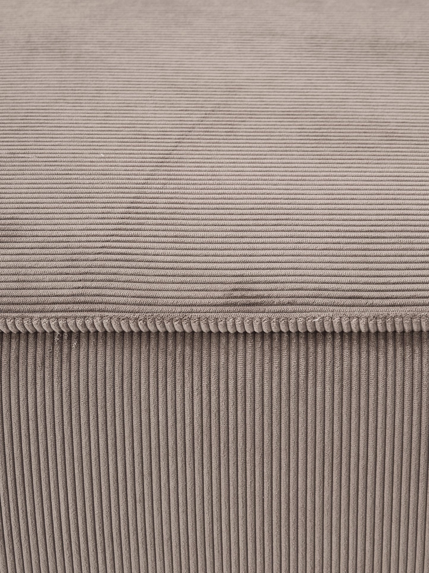 Sofa-Hocker Lennon aus Cord