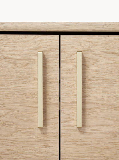 Highboard Diana aus Eichenholz