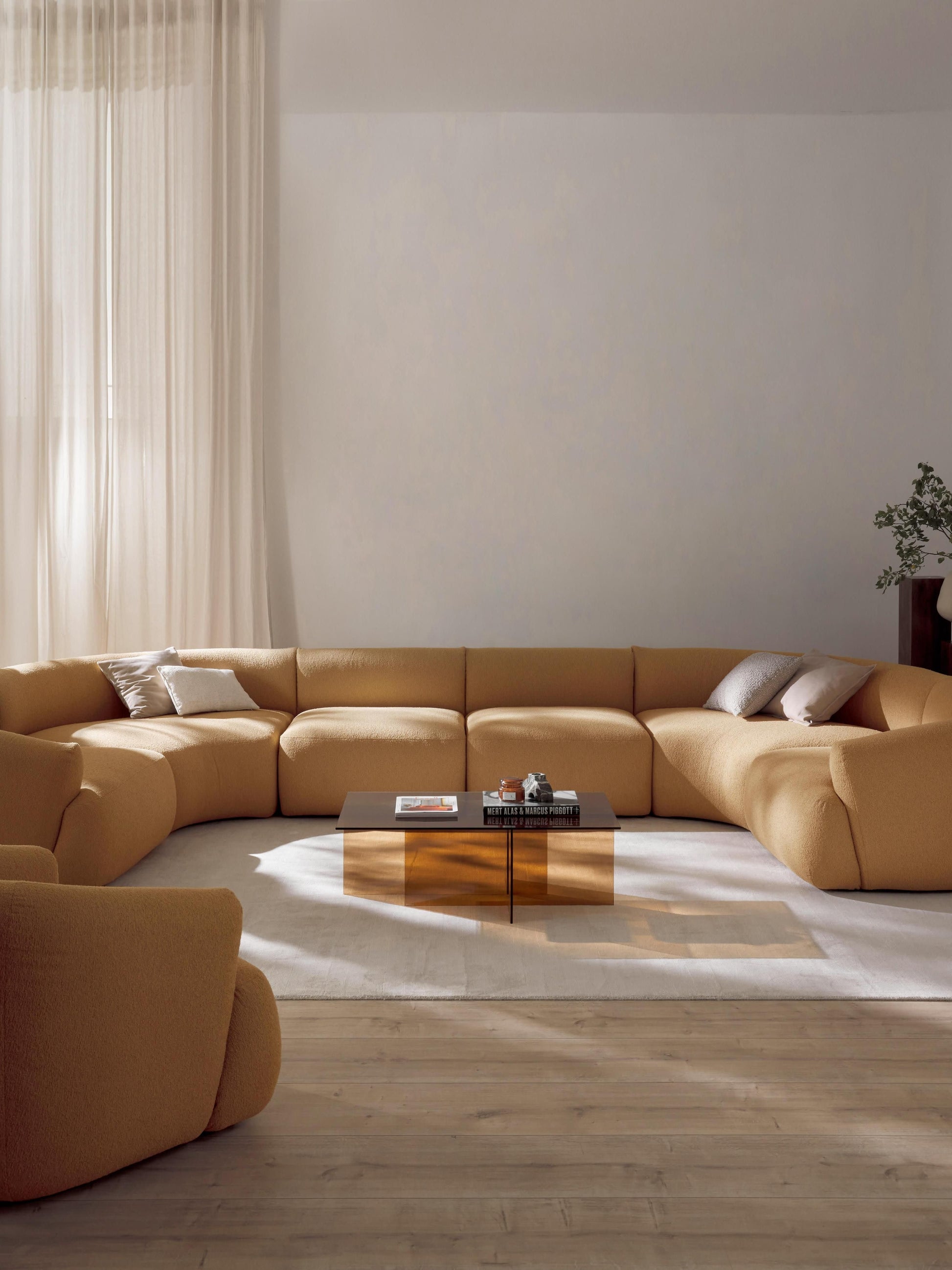 Modulares Bouclé-XL-Sofa Sofia