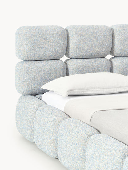 Polsterbett Tayla aus Bouclé mit Stauraum