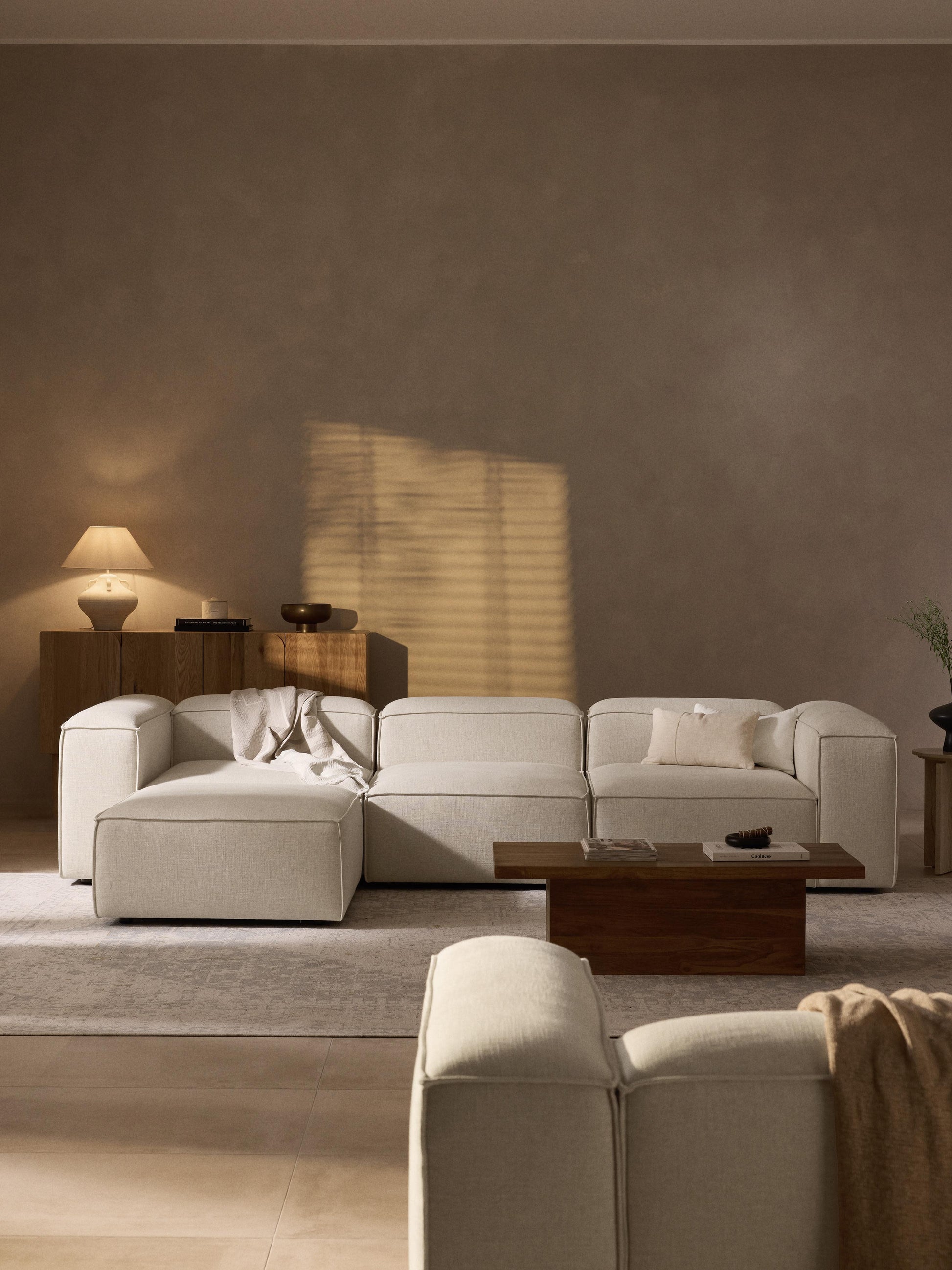 Modulares Sofa Lennon (4-Sitzer) aus Leinen-Mix mit Hocker (links/rechts)