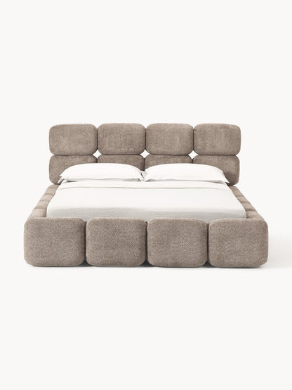 Polsterbett Tayla aus Teddy-Bouclé mit Stauraum
