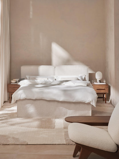Bouclé-Boxspringbett Lennon