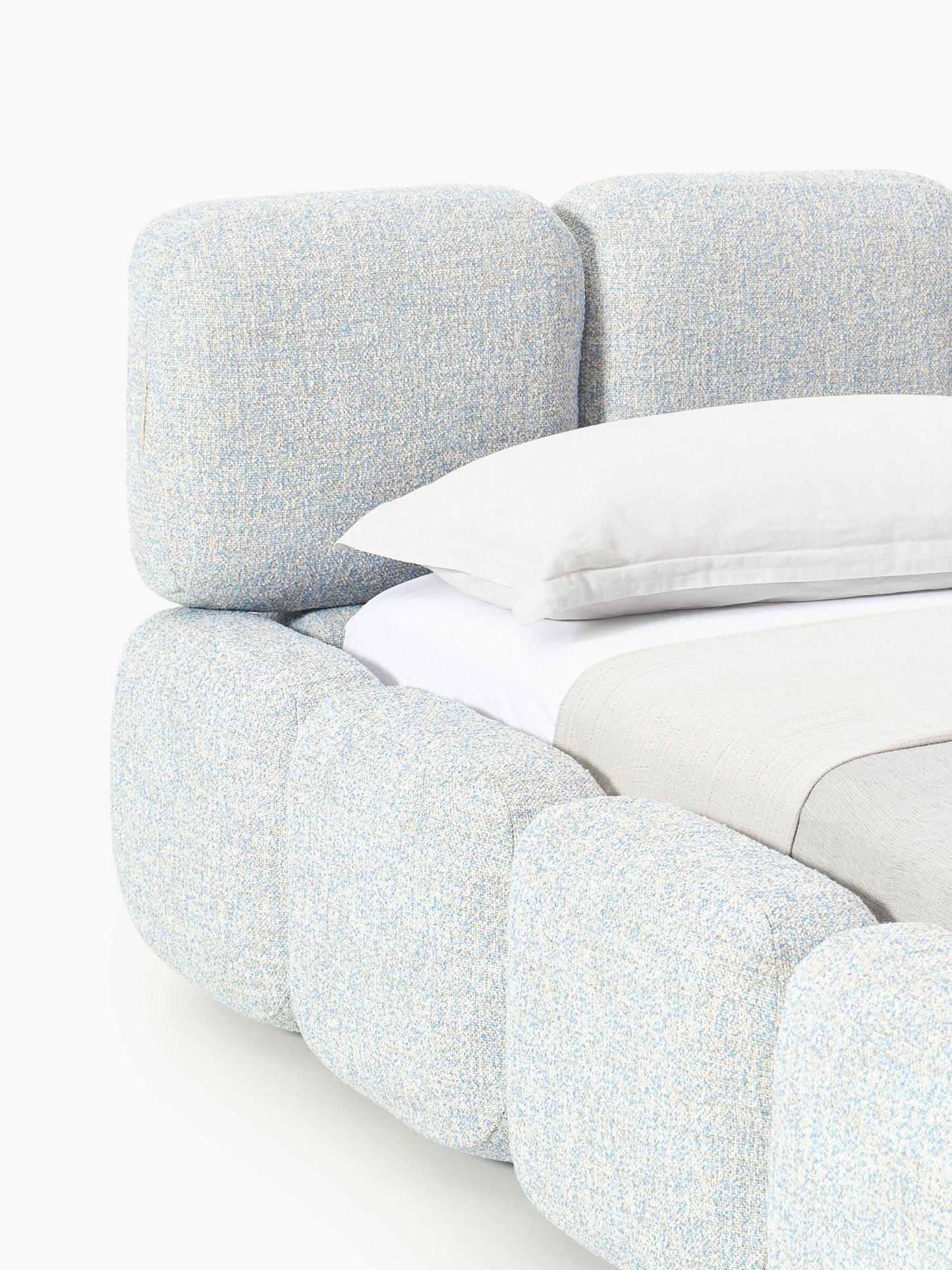 Polsterbett Tayla aus Bouclé