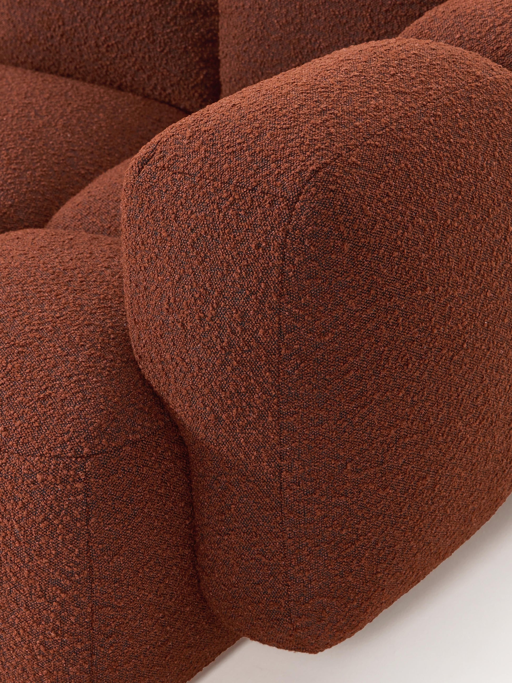Modulares Sofa Tayla (4-Sitzer) aus Bouclé