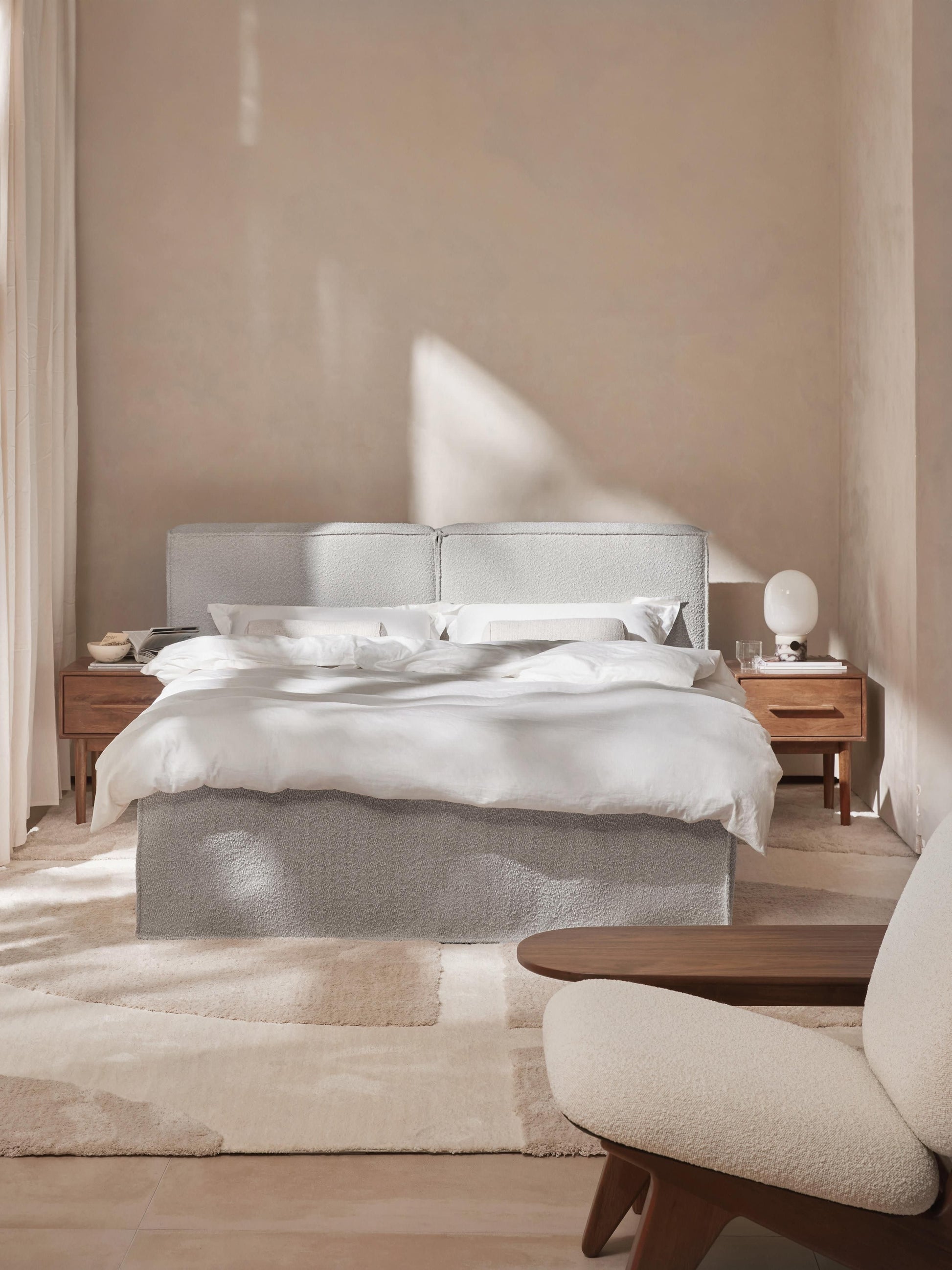 Bouclé-Boxspringbett Lennon