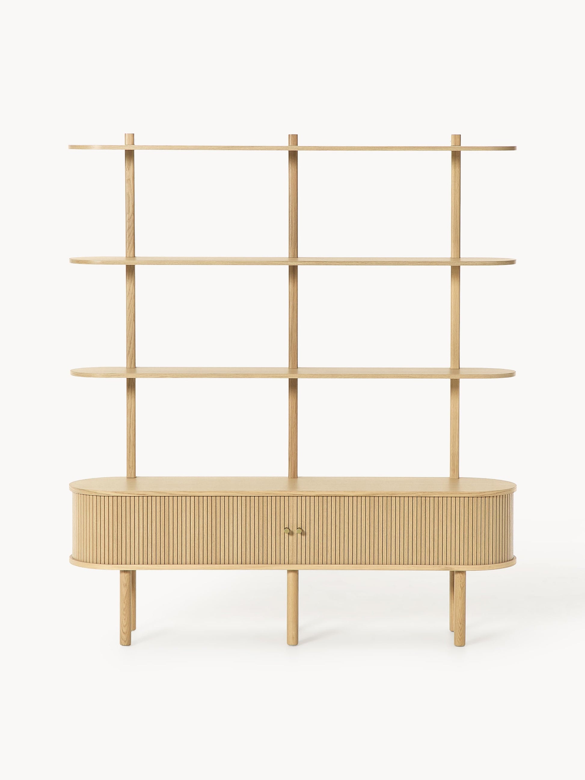 Regal Calary mit geriffelter Front
