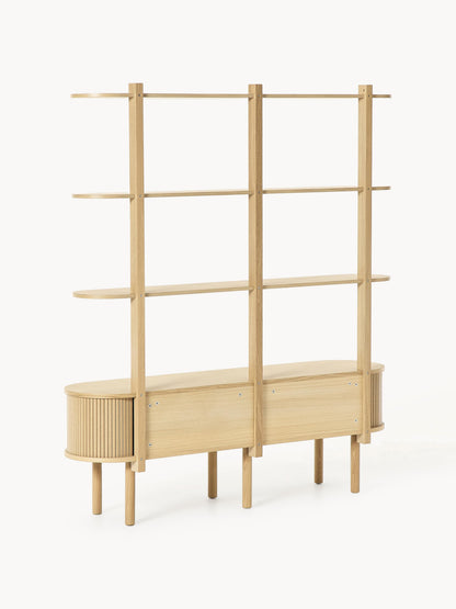 Regal Calary mit geriffelter Front