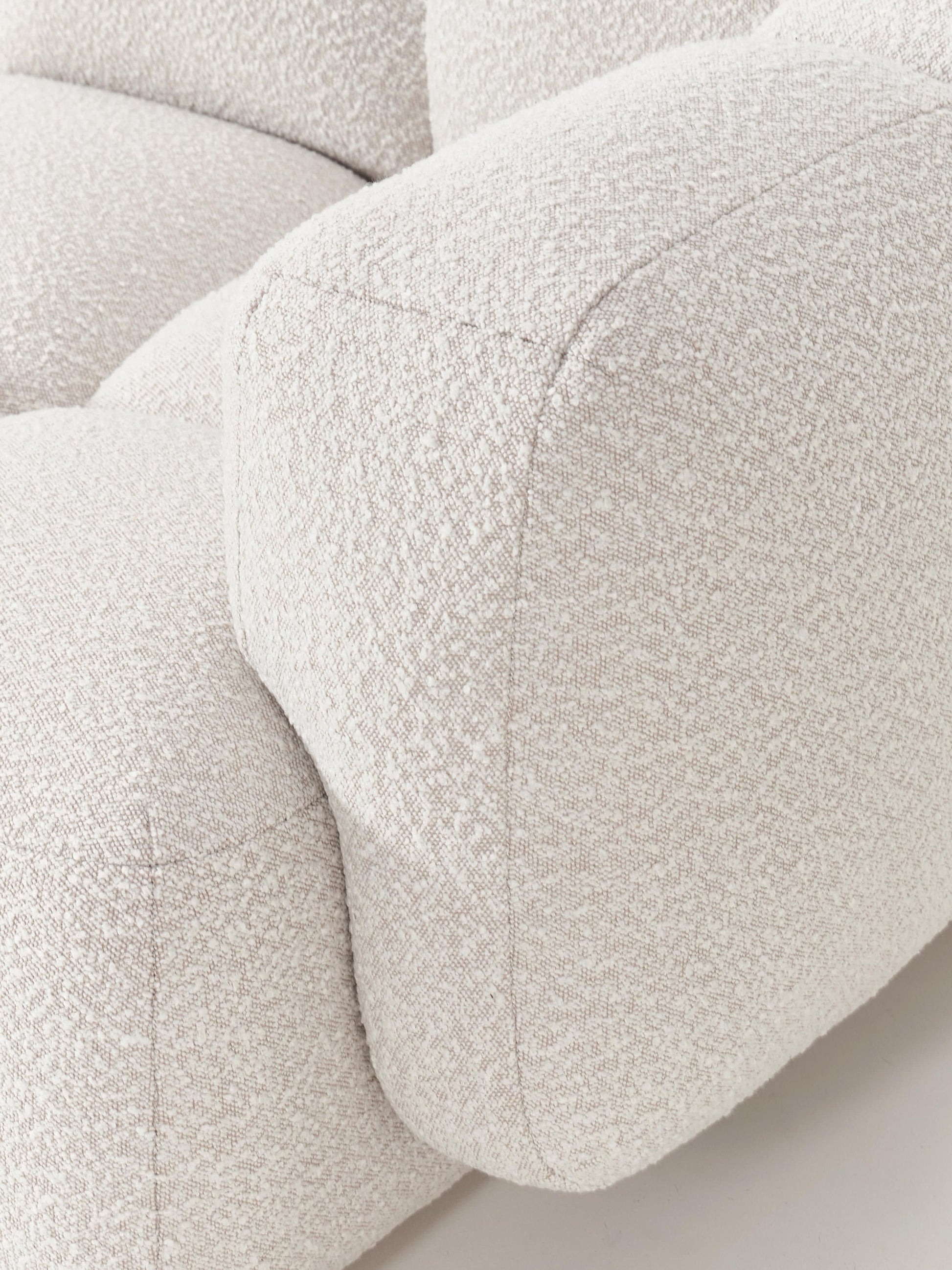 Modulares Sofa Tayla (4-Sitzer) aus Bouclé