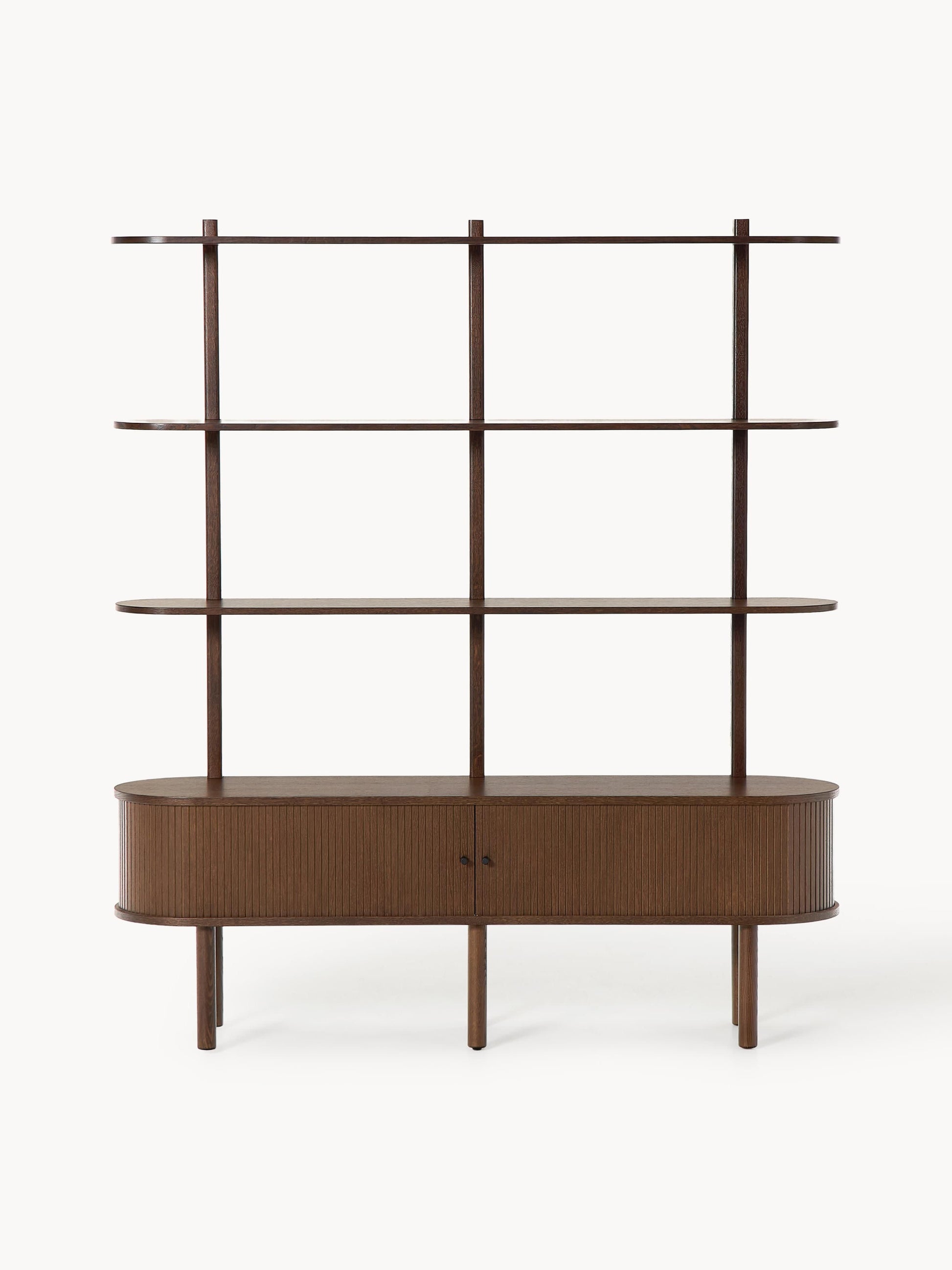 Regal Calary mit geriffelter Front