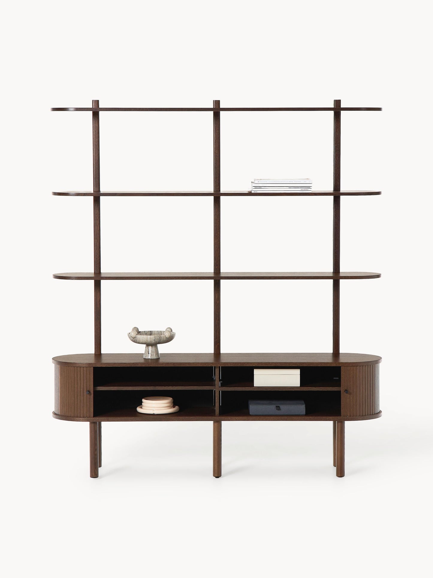 Regal Calary mit geriffelter Front