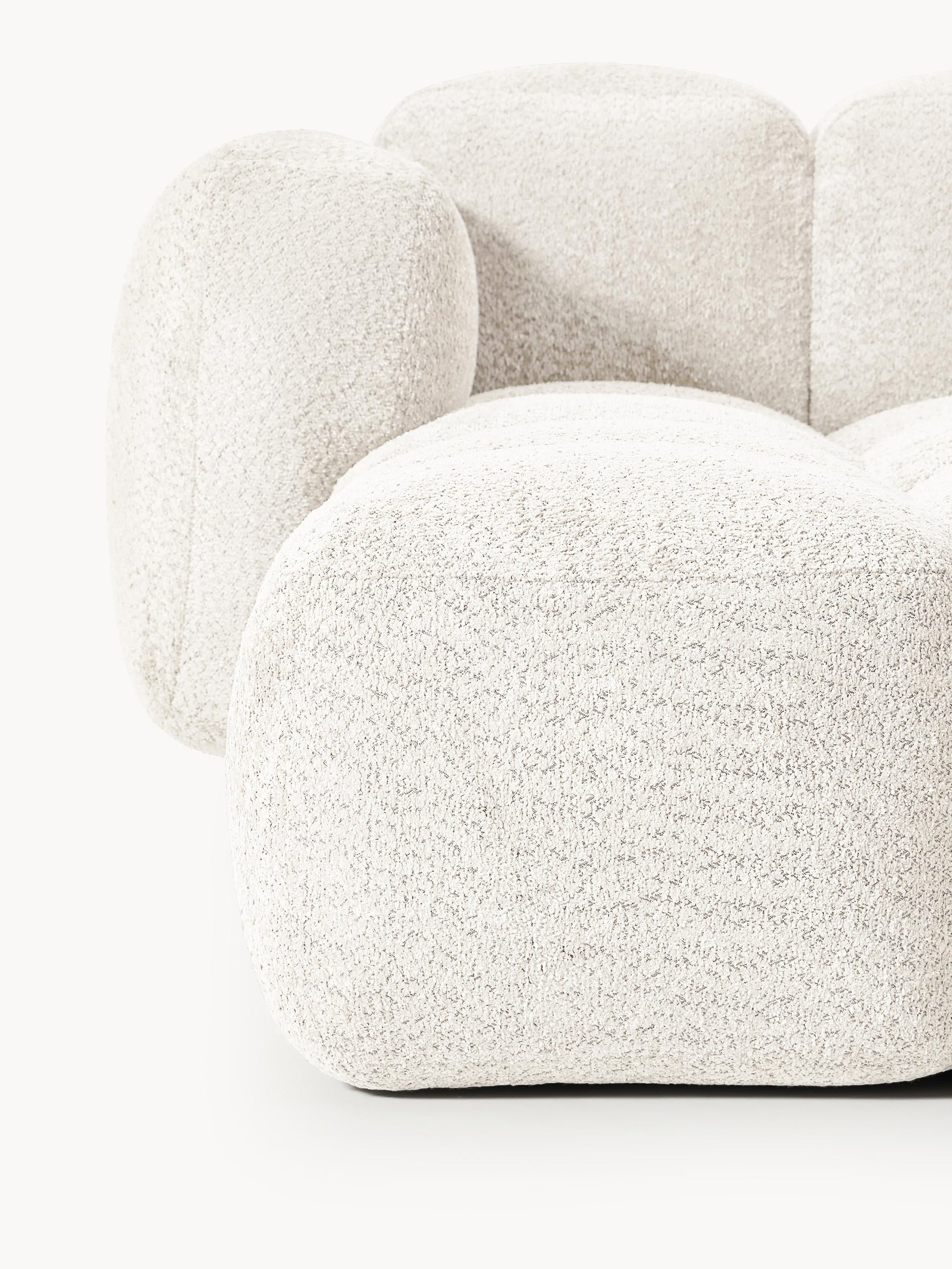 Modulares Sofa Tayla (4-Sitzer) aus Teddy-Bouclé mit Hocker (links/rechts)