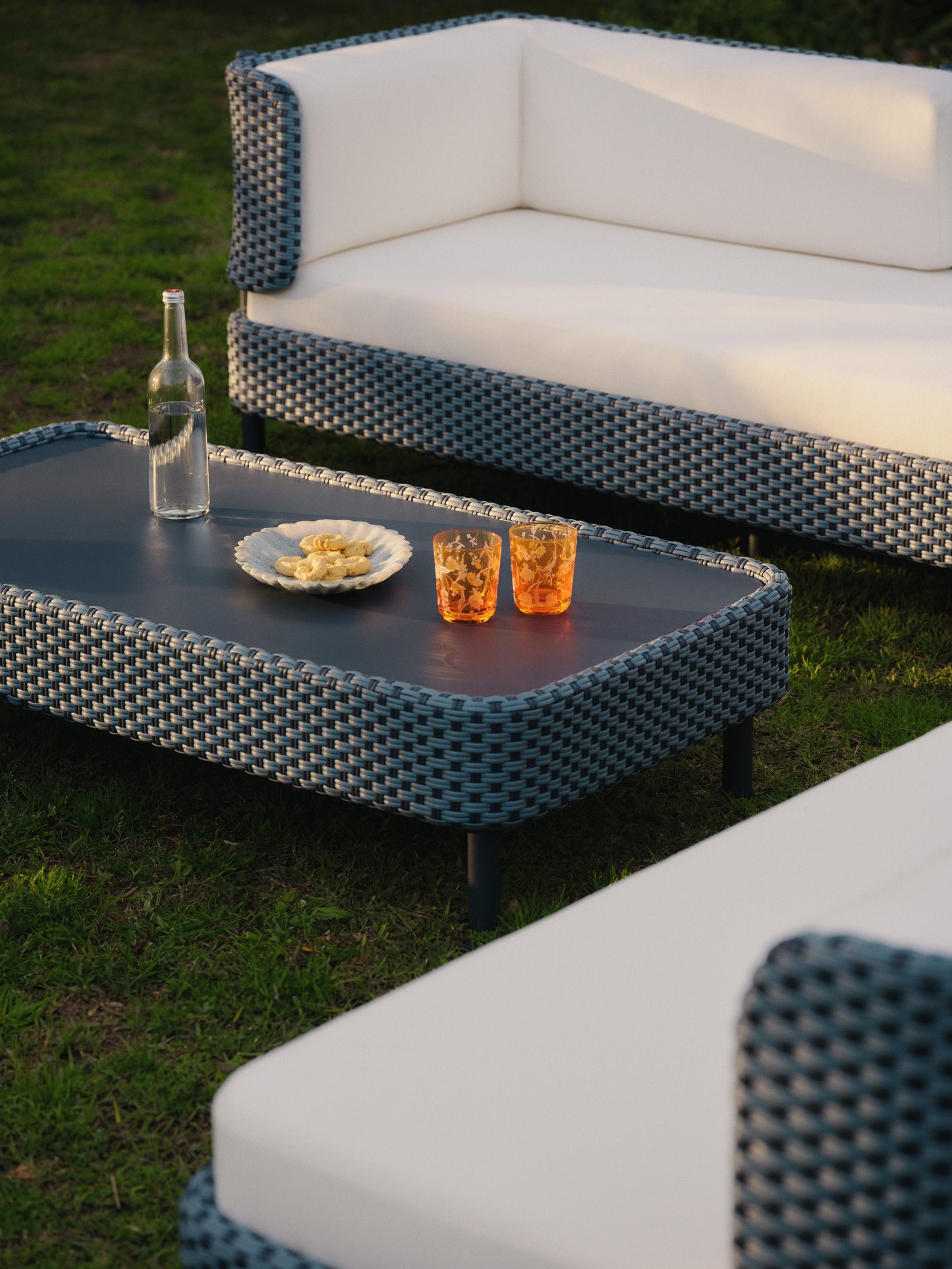 Garten-Couchtisch Hani mit Schutzhülle