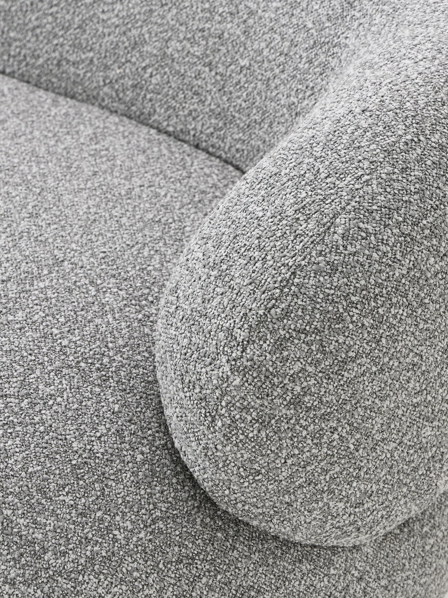 Bouclé-Sofa Alba (4-Sitzer)