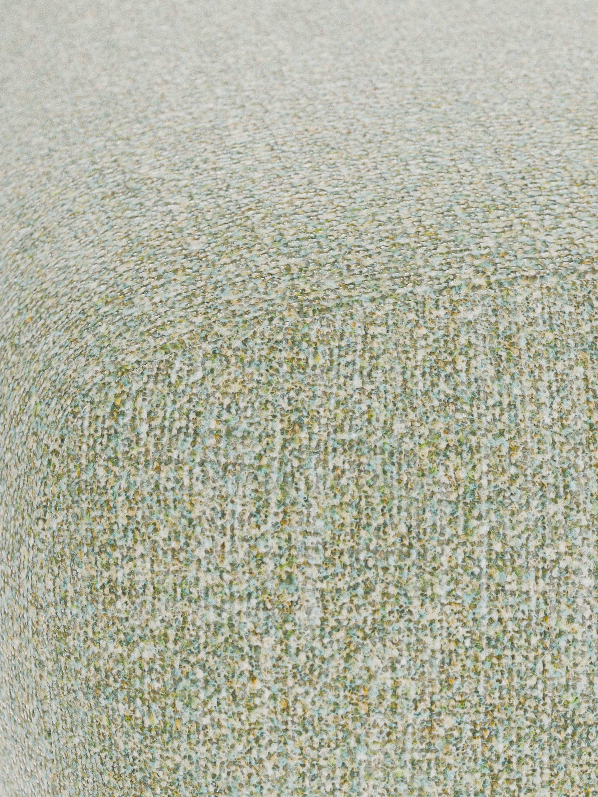 Großer Bouclé-Sofa-Hocker Wolke