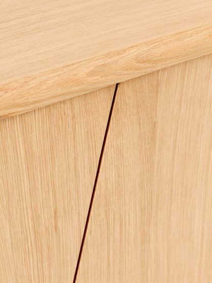 Holz-Sideboard Tundra mit Travertin-Beinen