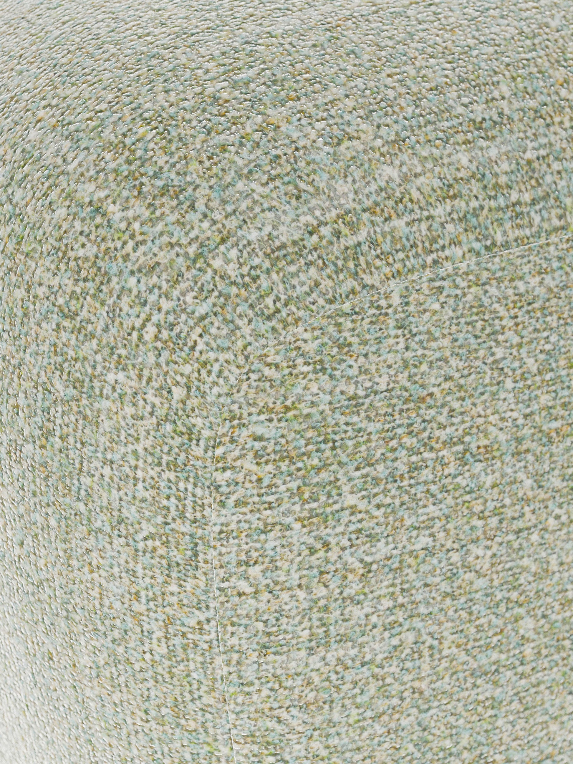 Hoher Bouclé-Sofa-Hocker Wolke