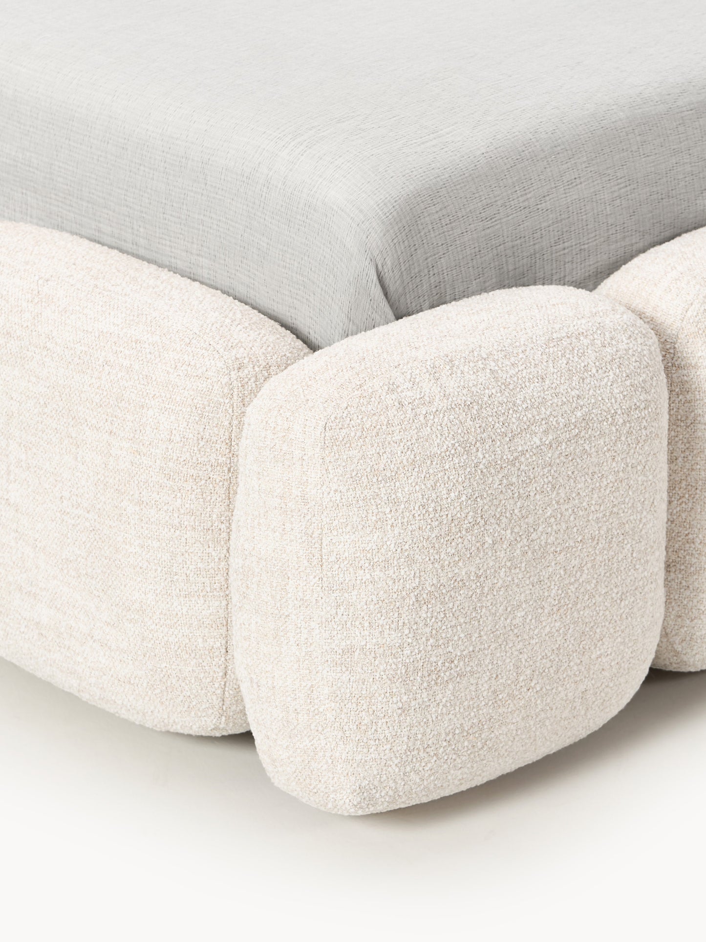 Einzelbett Tayla mit Stauraum aus Teddy-Bouclé