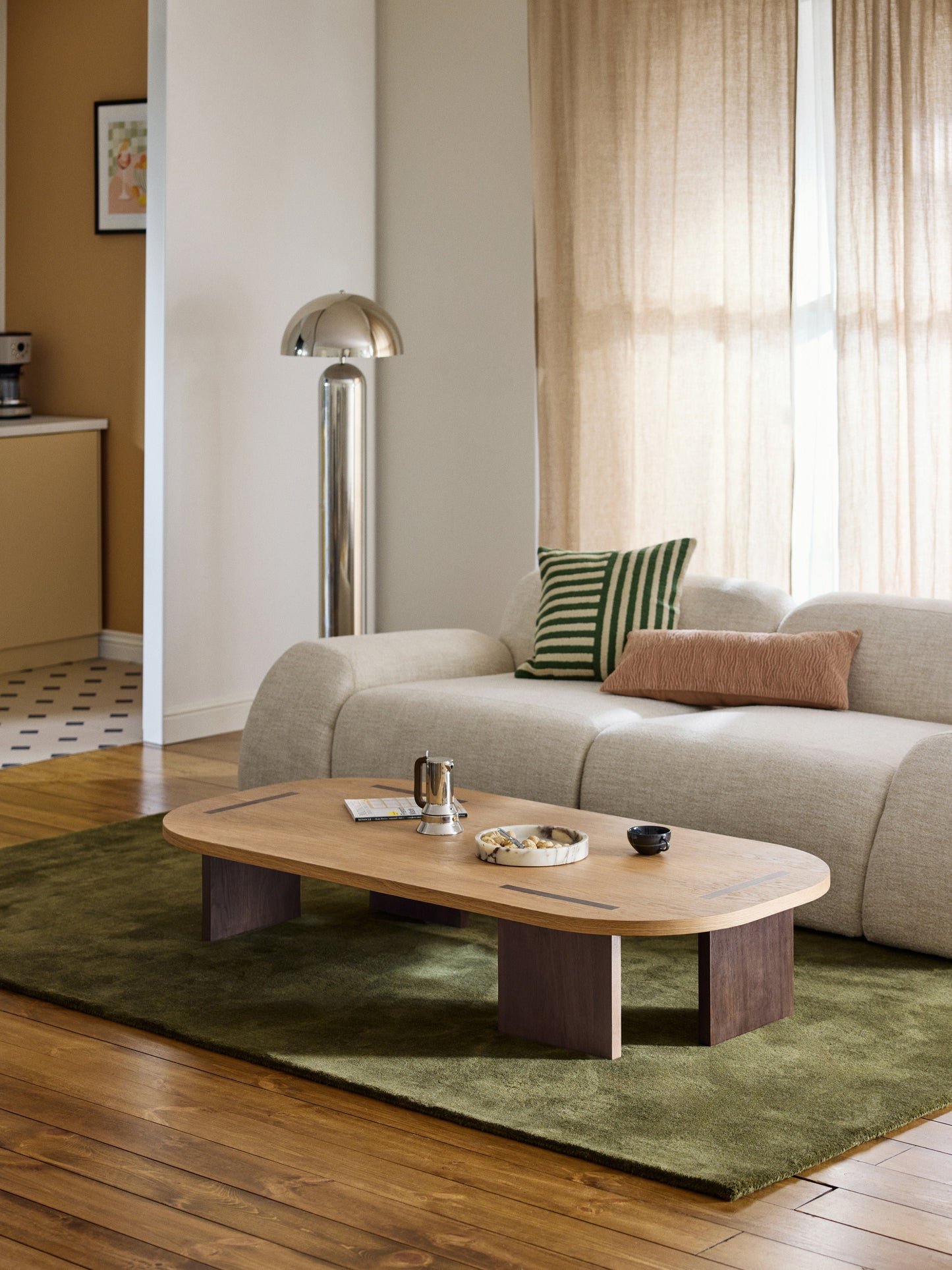 XL Holz-Couchtisch Fernanda