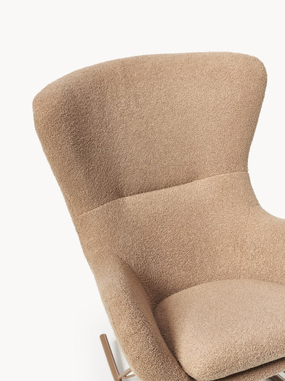 Teddy-Schaukelstuhl Wing mit Metallbeinen
