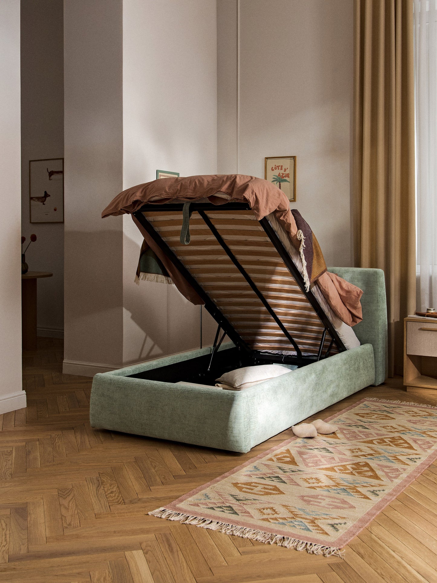 Polster-Einzelbett Cloud mit Stauraum