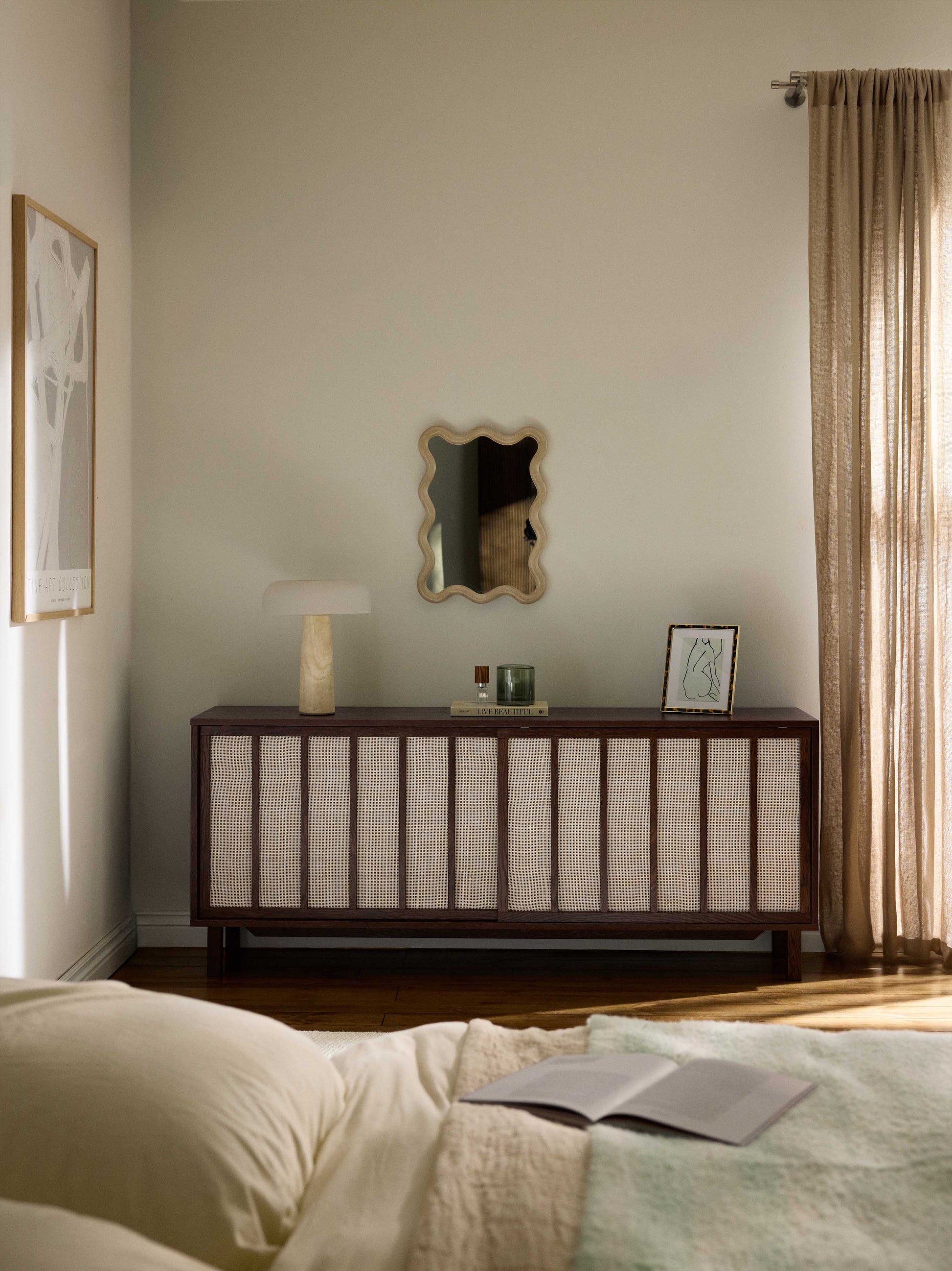 Sideboard Echo mit Rattan-Fronten