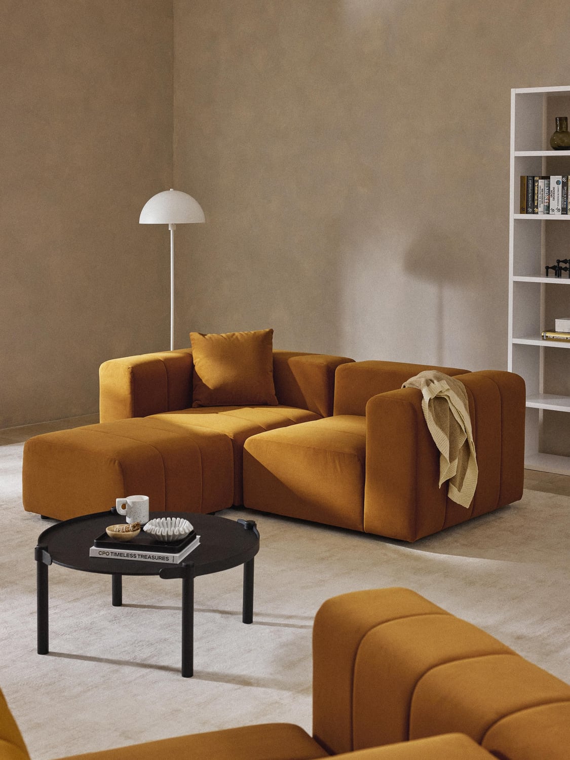 Lena Velvet-Sofa Ottoman — Ochre