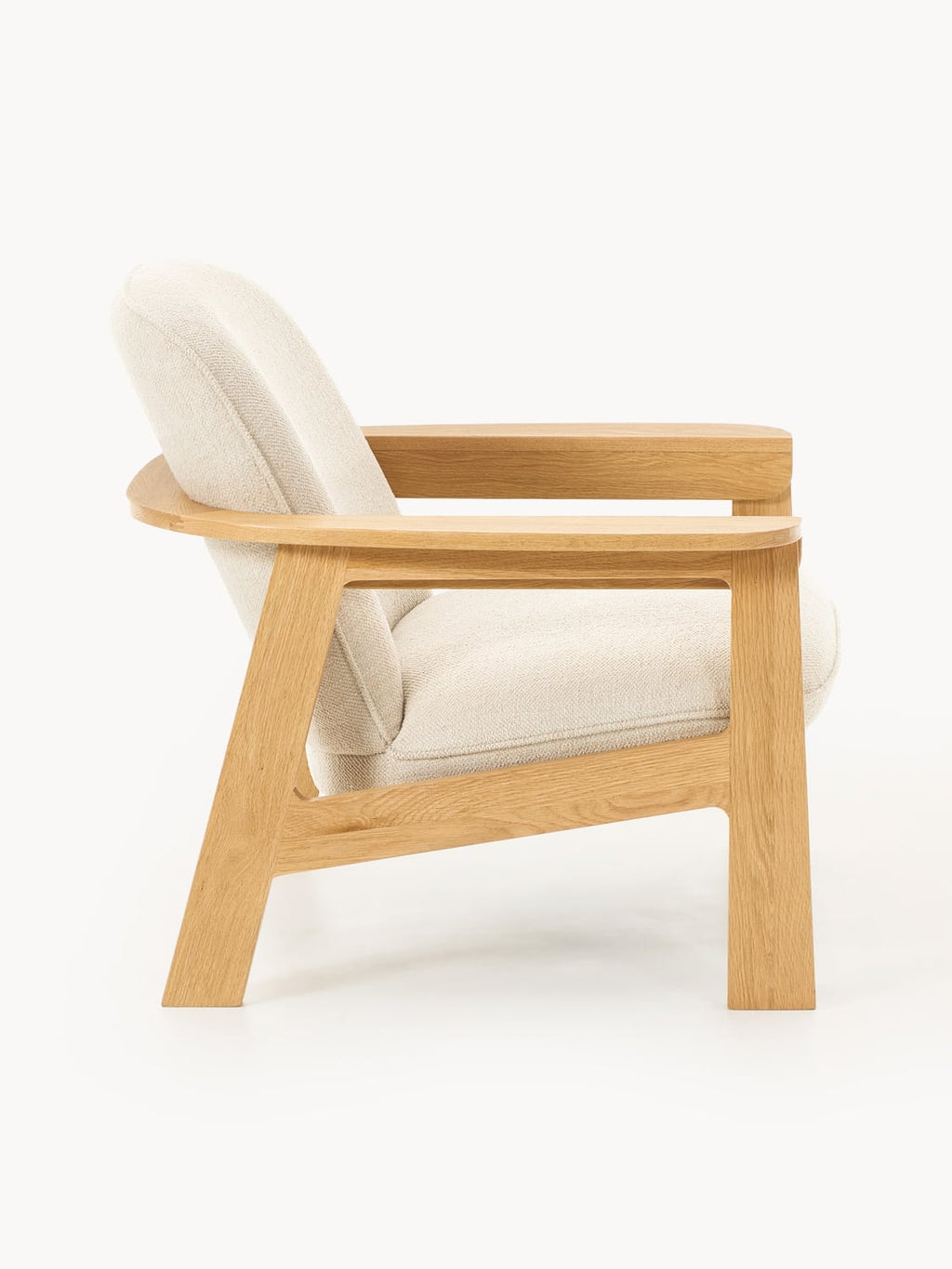 Steve Oak-Lounge Chair