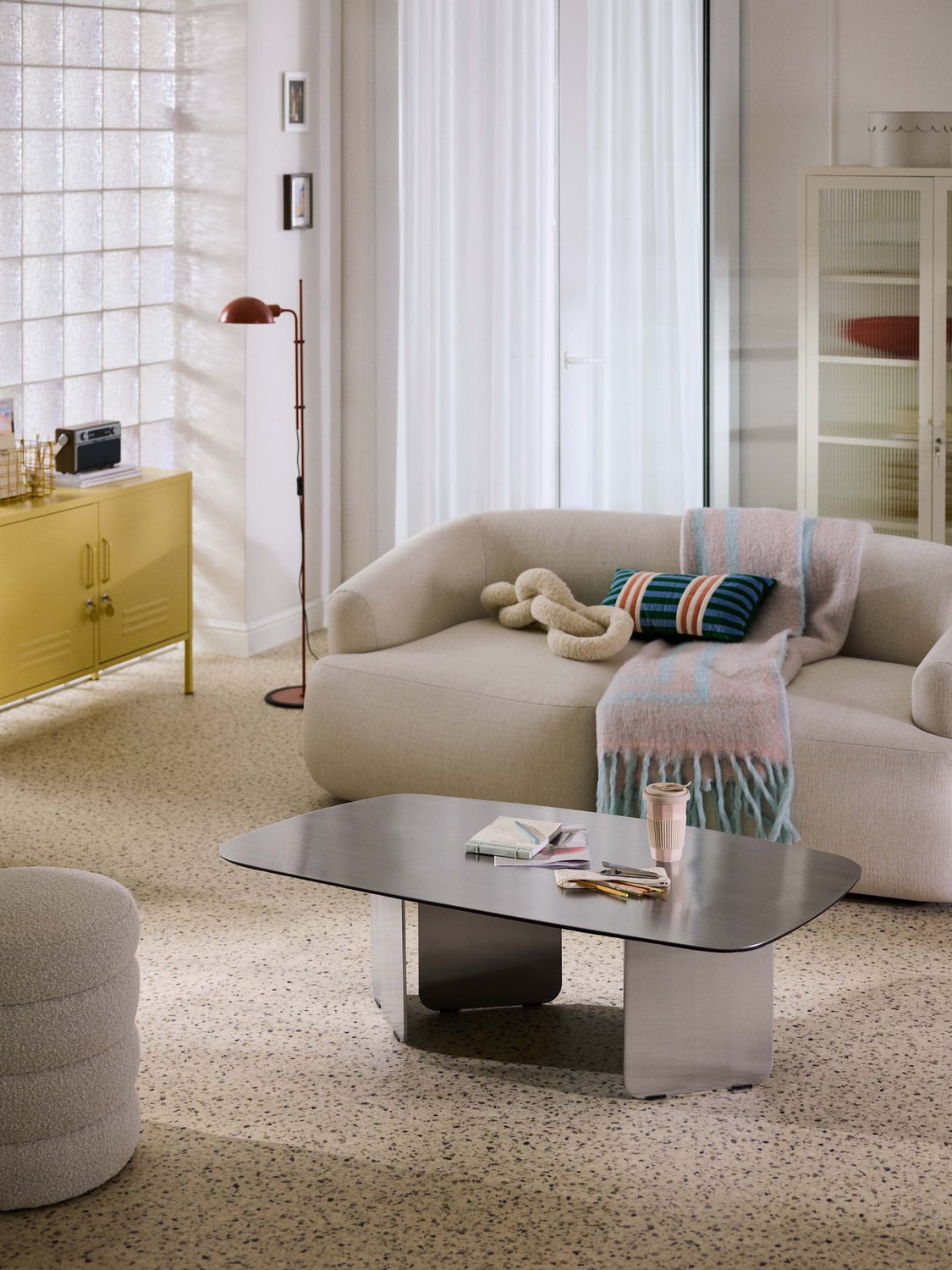 Valis Metal-Coffee Table — Oatmeal