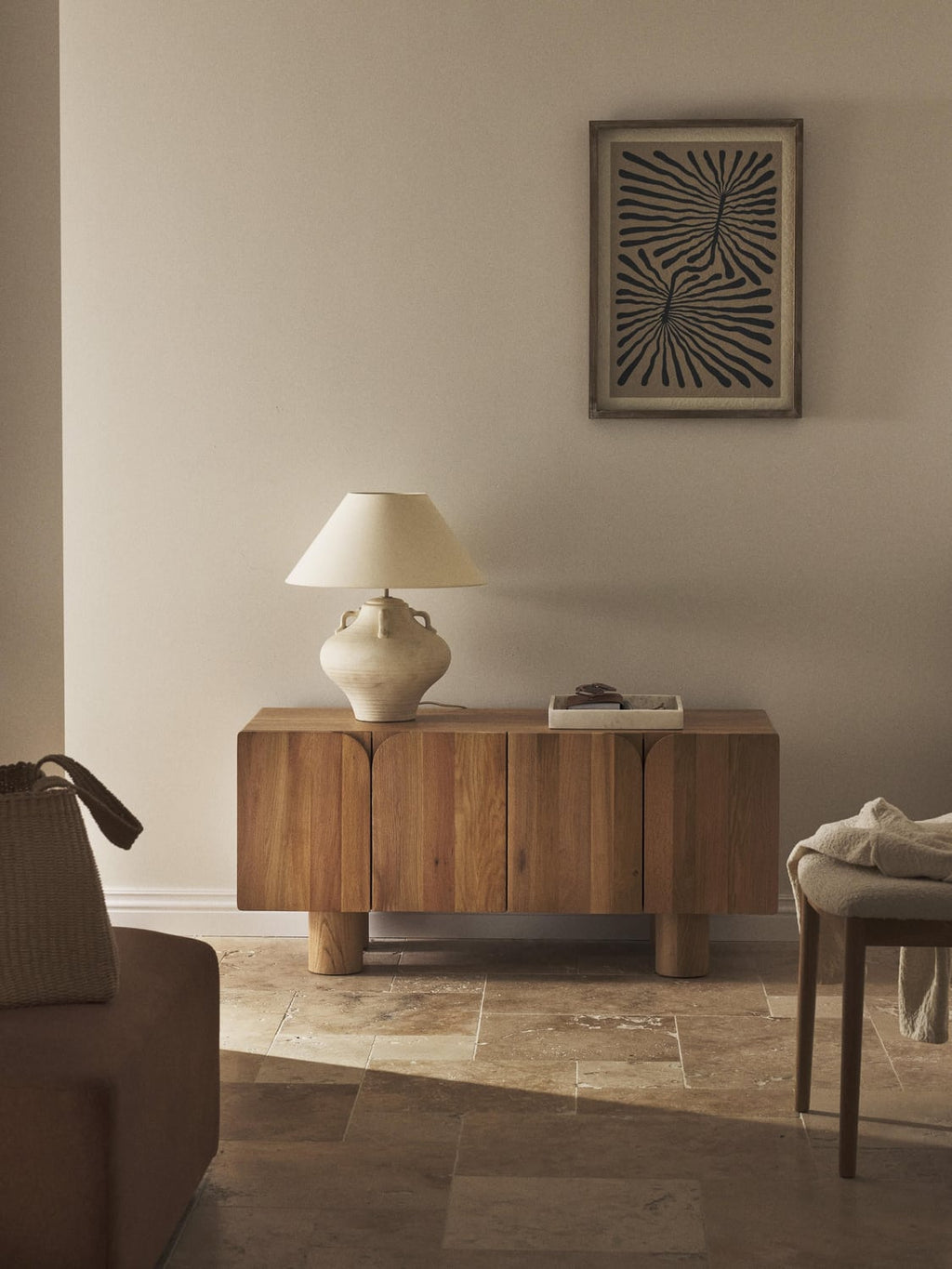 Cadi TV-Lowboard in Oak — Olive