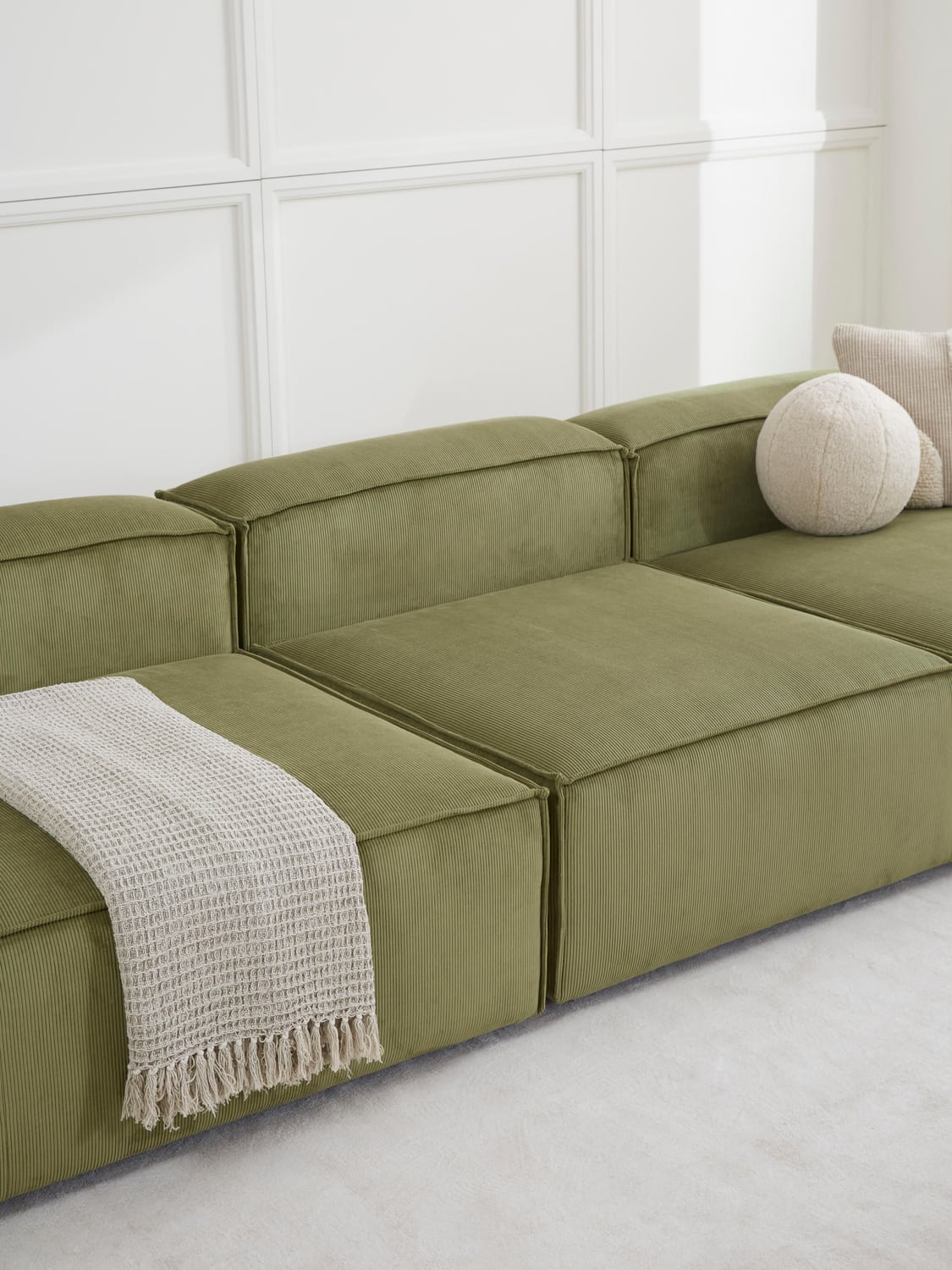 Lennon Middle Module in Corduroy — Taupe