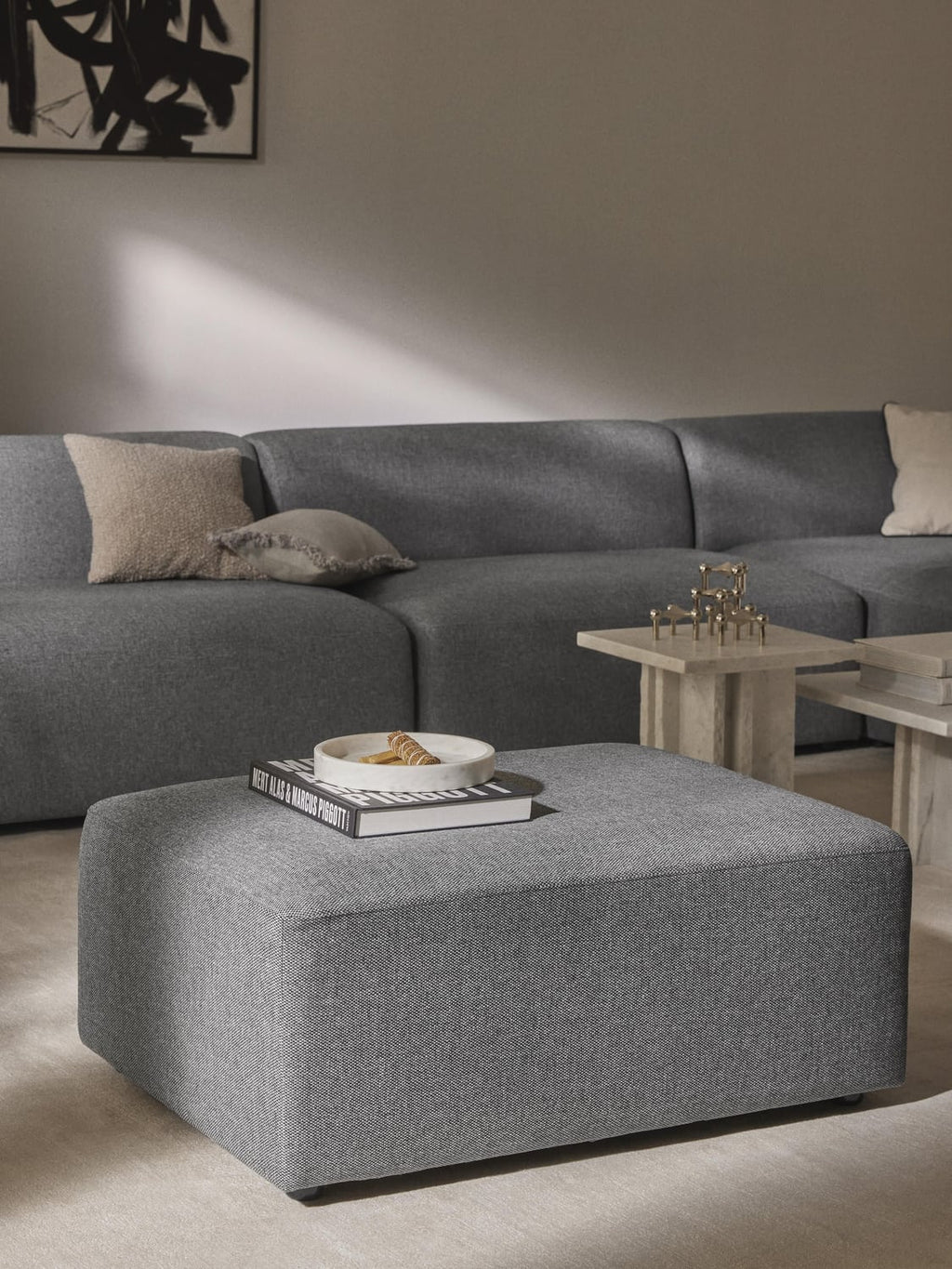 Melva Ottoman, B 99 x T 72 cm — Dark Grey