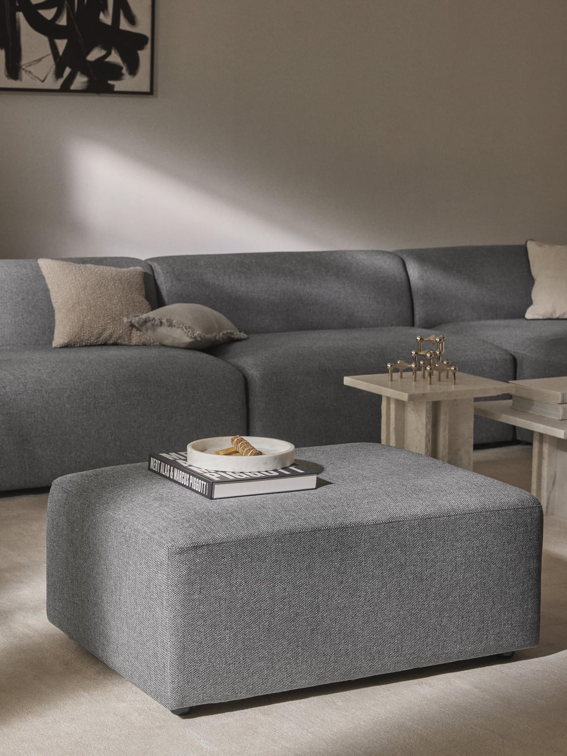Melva Ottoman, B 99 x T 72 cm — Dark Grey
