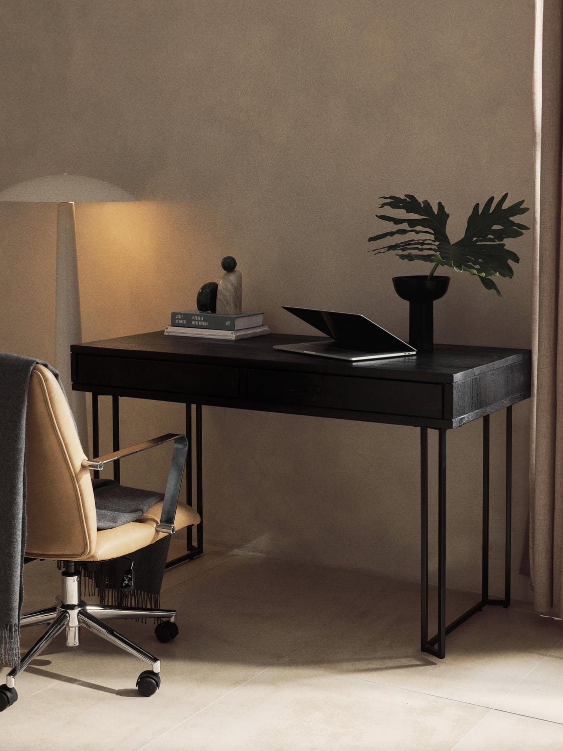 Luca Desk in Mango Wood with Drawers