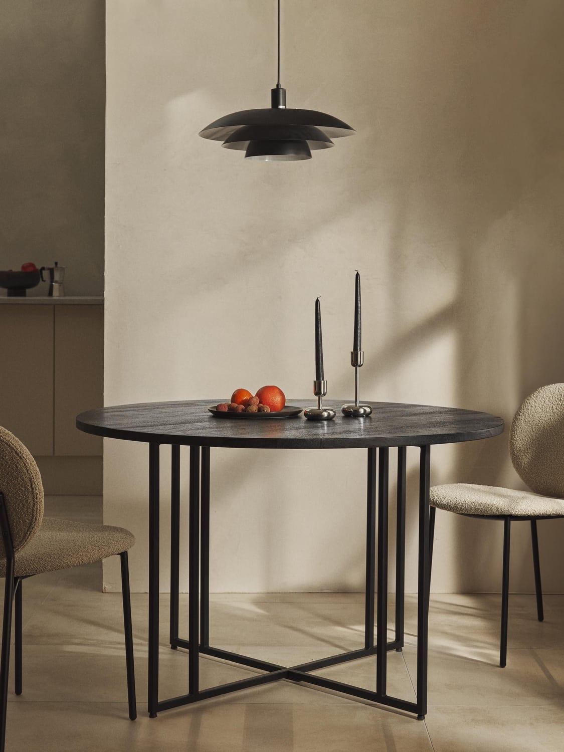 Luca Round Dining Table in Mango Wood, in various sizes — Lilac