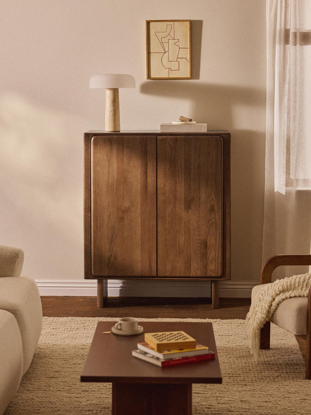 Chandler Highboard in Oak