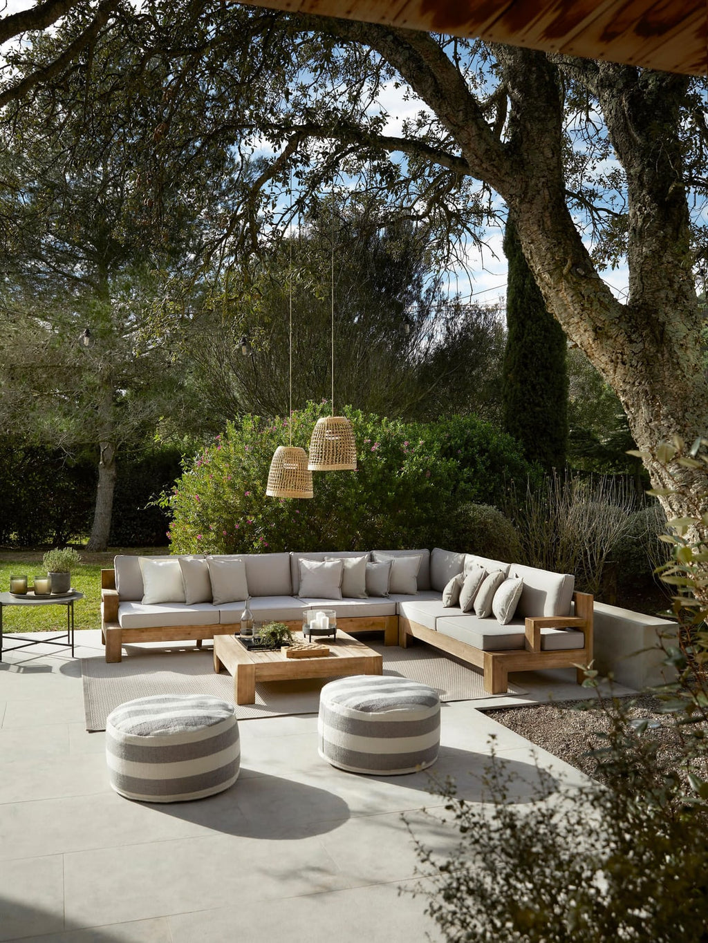 Joshua Modular Garden Lounge Set in Acacia, set of 4 — Warm Grey