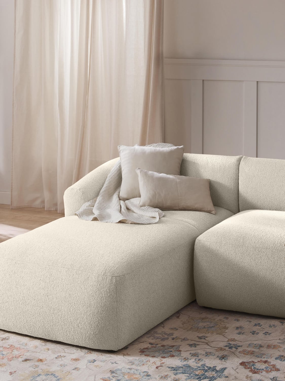 Sofia Bouclé-Chaise-Corner Module — Ivory