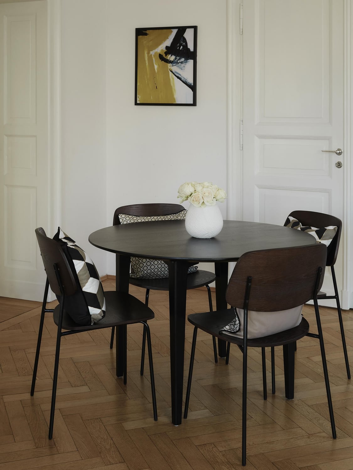 Archie Round Dining Table in Mango Wood, in various sizes