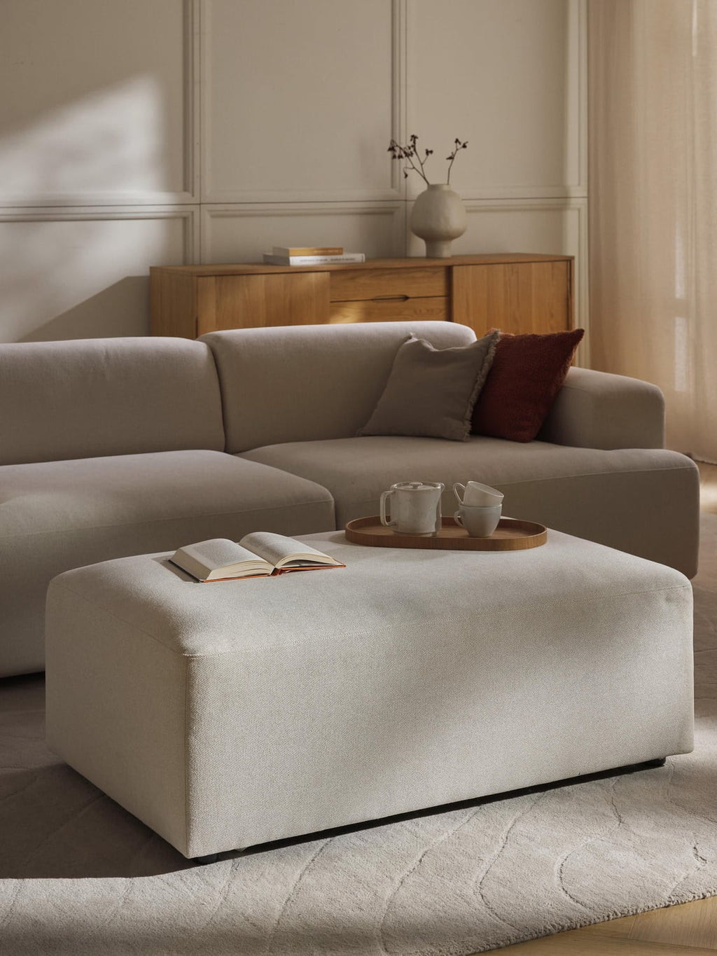 Melva XL Sofa Ottoman, B 116 x T 72 cm — Off-White