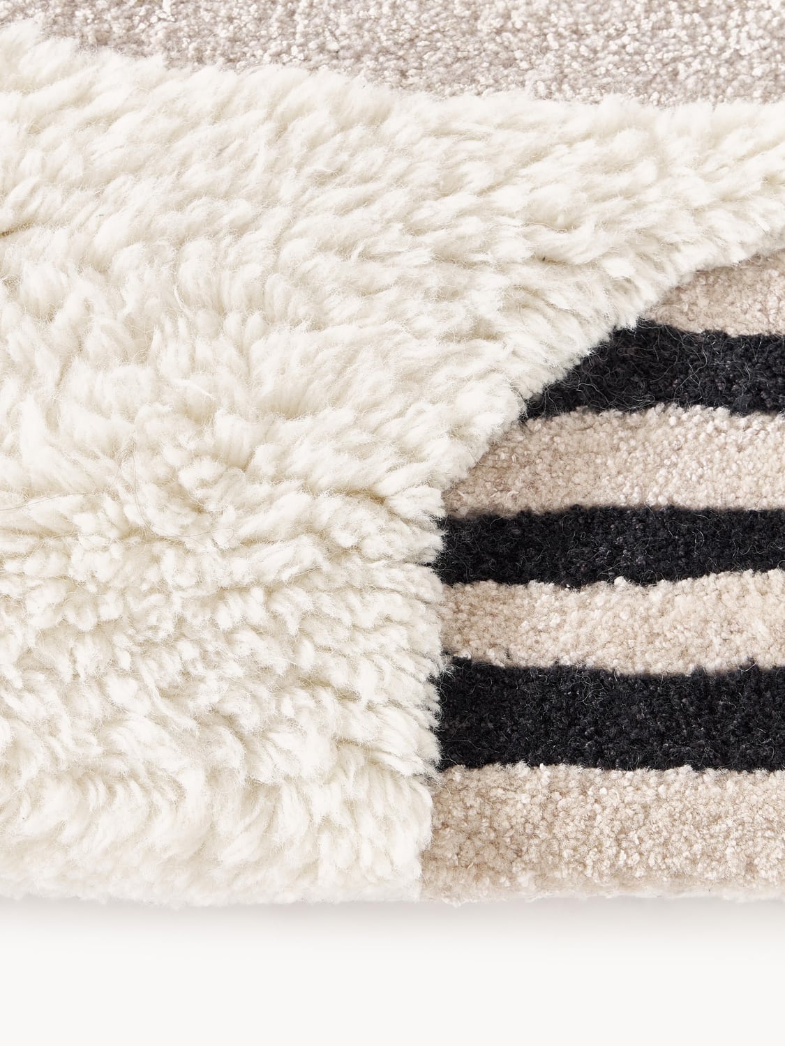 Rosco Hand-Tufted Wool Rug with High-Low Texture — Oatmeal