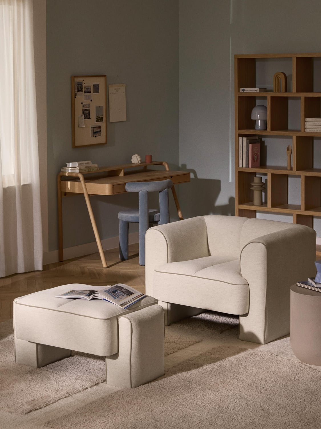 Bobi Armchair — Oatmeal