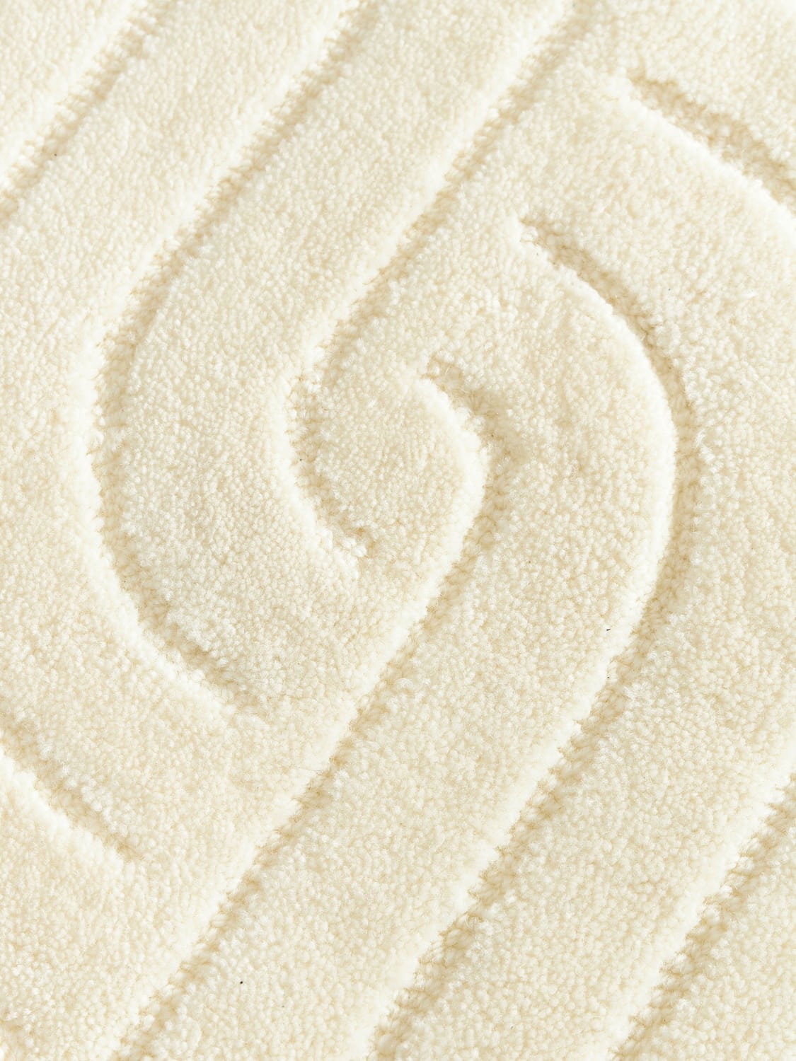 Mason Round Wool Rug, Hand-Tufted