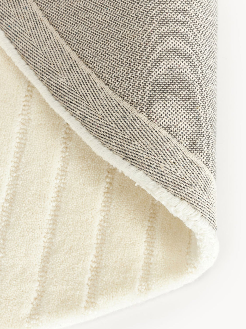 Mason Round Wool Rug, Hand-Tufted