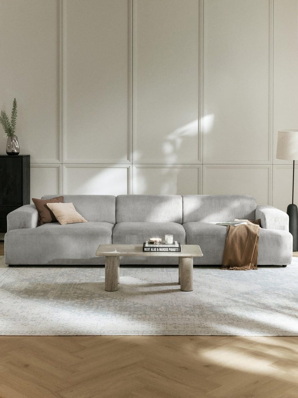 Melva Corduroy-Sofa (4-seater) — Grey