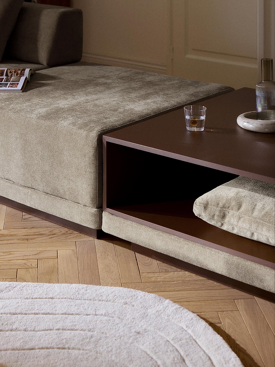 Colin Sofa-Ottoman — Taupe