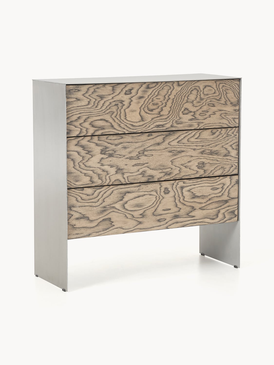 Ako Chest of Drawers